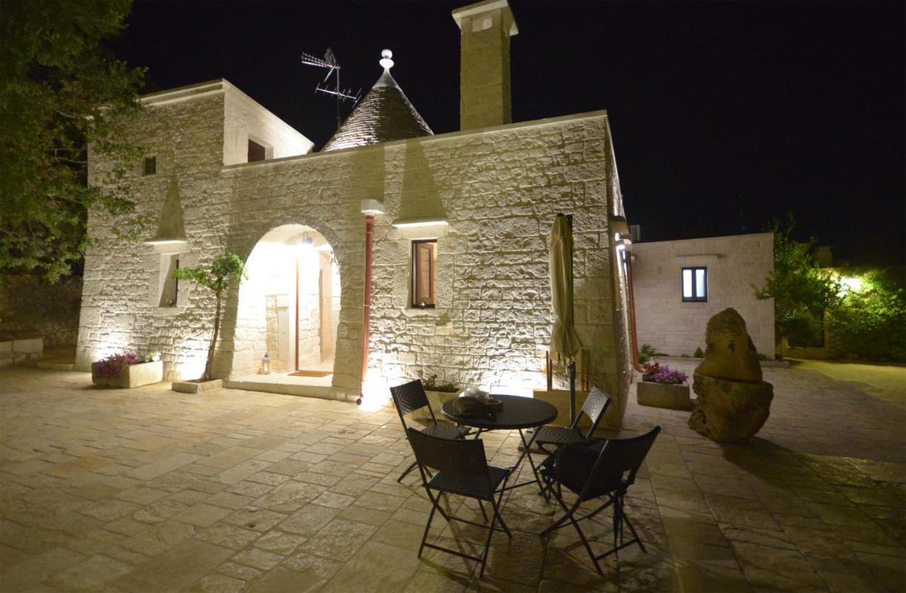 Trulli Petra Chiara Bed and Breakfast Locorotondo Buitenkant foto