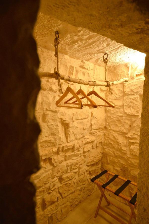 Trulli Petra Chiara Bed and Breakfast Locorotondo Buitenkant foto
